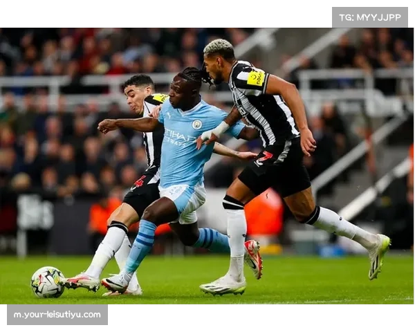 伊萨克留队决定扭转纽卡命运，射手支点作用激活边路爆点